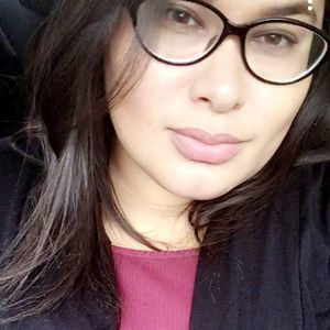 Meet your Posher, Issa